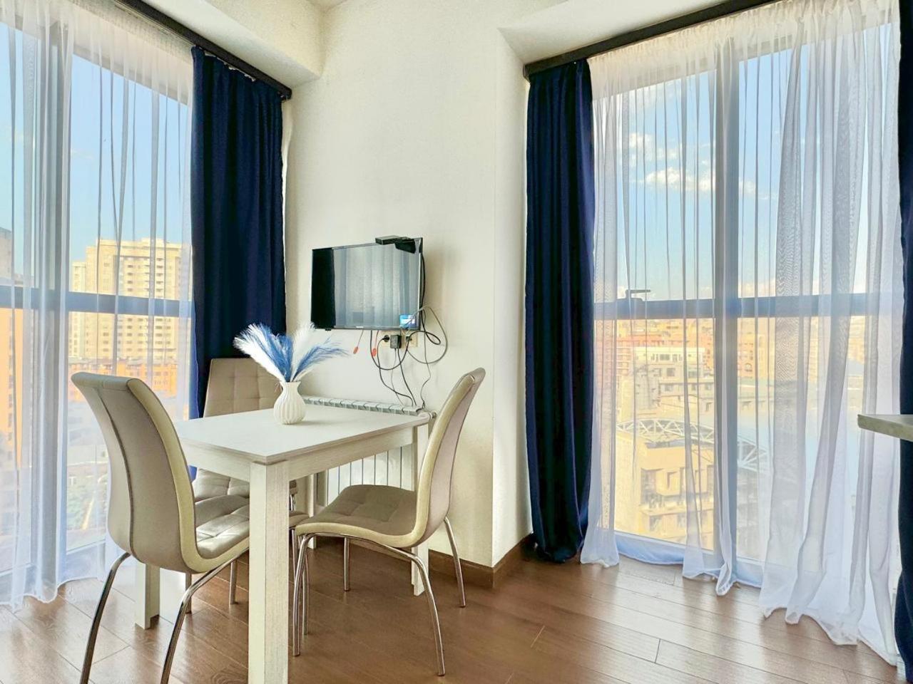 Ns Apartments In Yerevan City Centre المظهر الخارجي الصورة